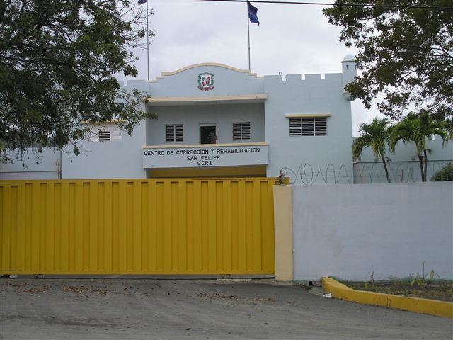 TRASLADAN INTERNOS PROVOCARON MOTINES CENTRO PENITENCIARIO PUERTO PLATA