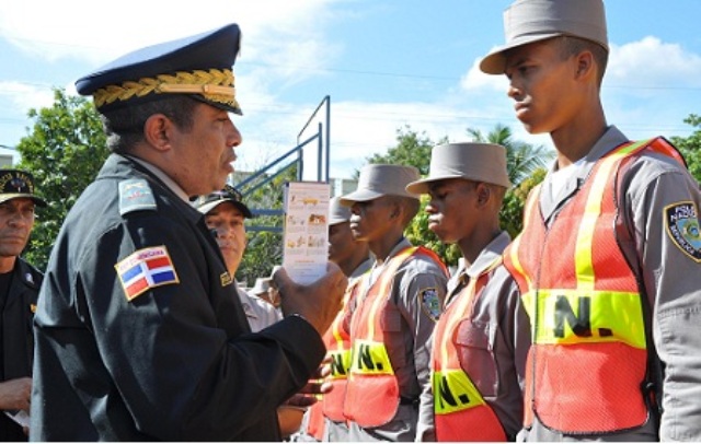 ENVÍAN 200 AGENTES REFORZARÁN SEMANA SANTA EN PUERTO PLATA