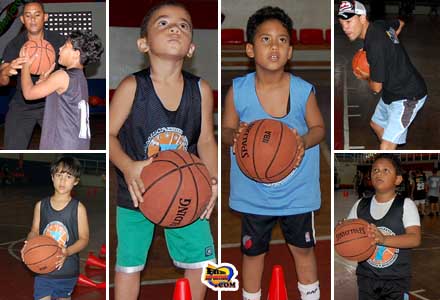 ESCUELA  BALONCESTO DAVID DÍAZ TRABAJA FORMACIÓN GRUPO NIÑOS