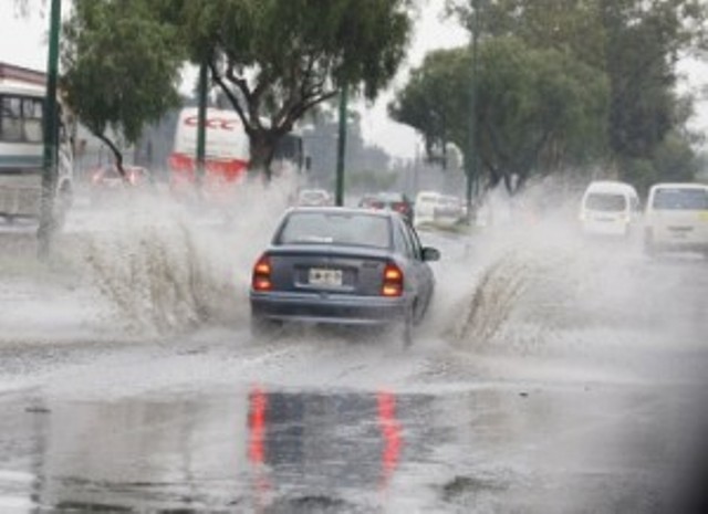 ONAMET ADVIERTE ONDA TROPICAL PUEDE CONVERTIRSE EN CICLÓN