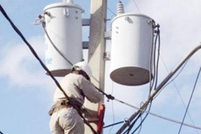 ALTOS VOLTAJES AFECTAN COMUNIDADES MUNICIPIO VILLA ISABELA