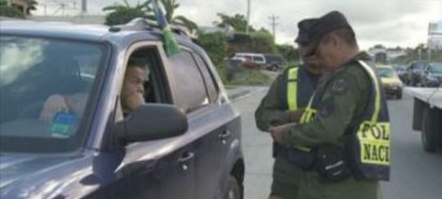 RETENES POLICIALES, SEGURIDAD,  IMAGEN TURÍSTICA
