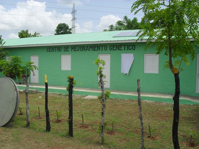 MINISTERIO MEDIO AMBIENTE, FEDA INAUGURAN  CENTRO MEJORAMIENTO GENÉTICO