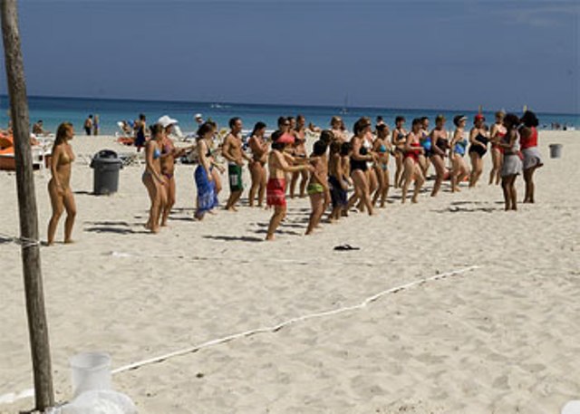 CUBA RECIBE DOS MILLONES TURISTAS