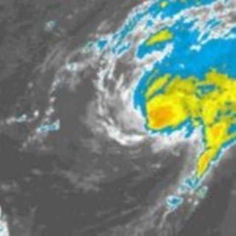 HURACÁN IRENE DESCARGA FURIA LAS BAHAMAS