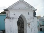 PROFANAN TUMBAS GENERAL GREGORIO LUPERON, BARÍTONO EDUARDO BRITO
