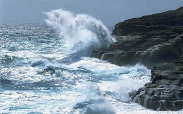 ALERTAN OLAS ANORMALES DEJARÁN INUNDACIONES COSTA NORTE