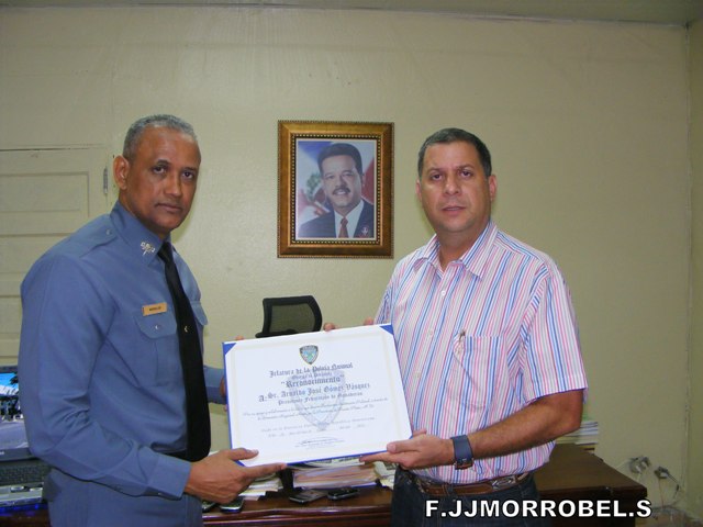 RECONOCEN PRESIDENTE PATRONATO NACIONAL GANADEROS