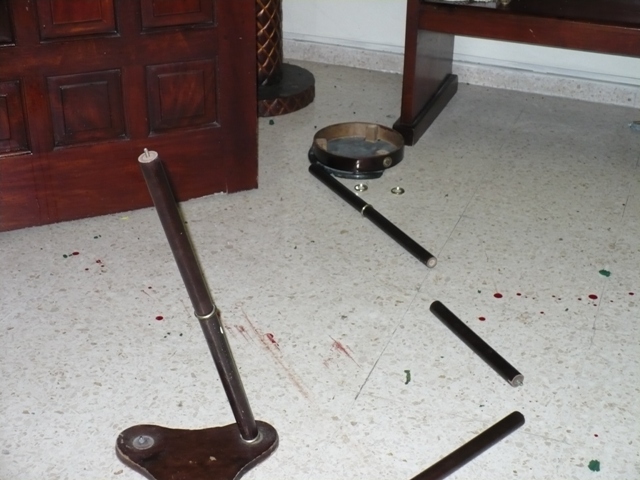 JOVEN PROVOCA DESTROZOS PROPIEDADES CATEDRAL SAN FELIPE APÓSTOL EN PUERTO PLATA