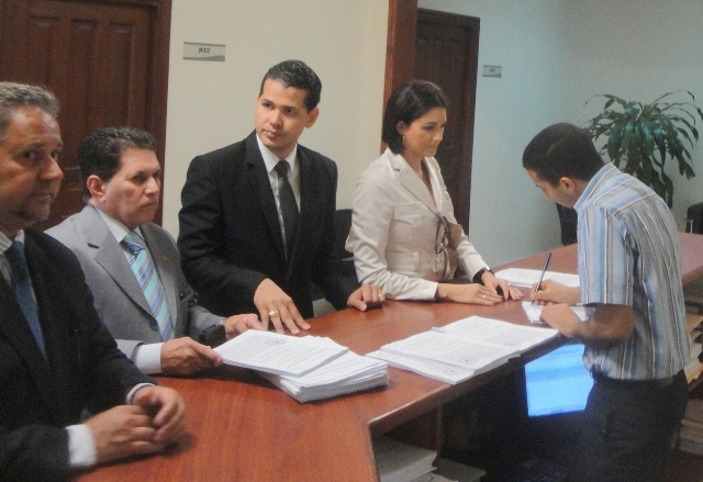 OBJETAN  TRIBUNAL ADMINISTRATIVO NUEVOS IMPUESTOS SECTOR TURISMO