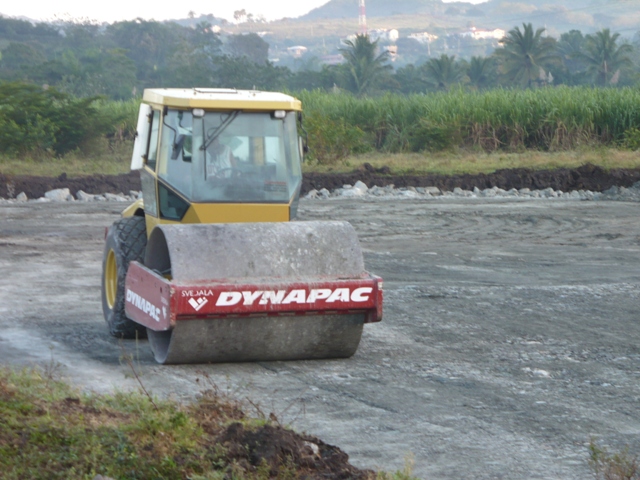 AVANZAN TRABAJOS CONSTRUCCIÓN COMPLEJO HABITACIONAL EN IMBERT