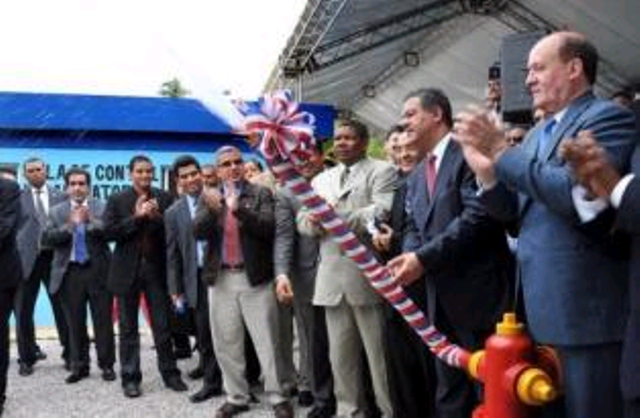 PRESIDENTE FERNÁNDEZ INAUGURA ACUEDUCTO LAS TERRENAS, SAMANÁ