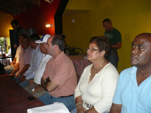 PERREDEÍSTAS IMBERTEÑOS SOLO HABLAN DE UNIDAD