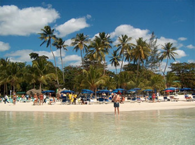 VACACIONISTAS TENDRÁN LIBRE ACCESO PLAYAS CABARETE