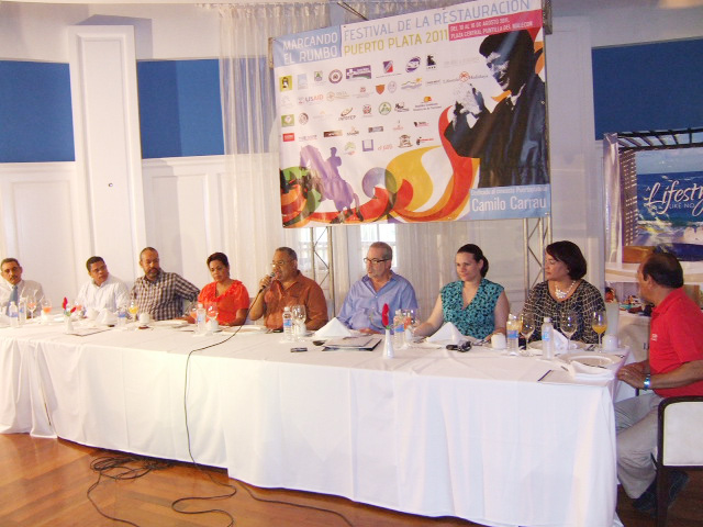 CUARTO FESTIVAL RESTAURACIÓN SERÁ DEDICADO FENECIDO CINEASTA CAMILO CARRAU