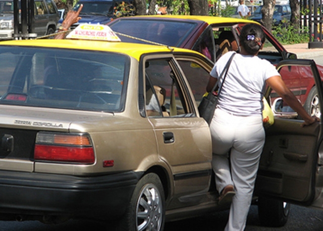 CHOFERES PÚBLICOS, MOTOCONCHOS AUMENTARÁN TARIFAS PASAJES 