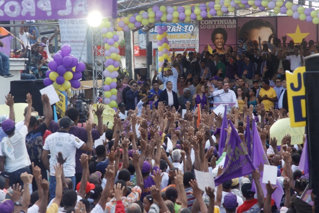 DANILO MEDINA PROCLAMA GANARÁ ELECCIONES PRIMERA VUELTA