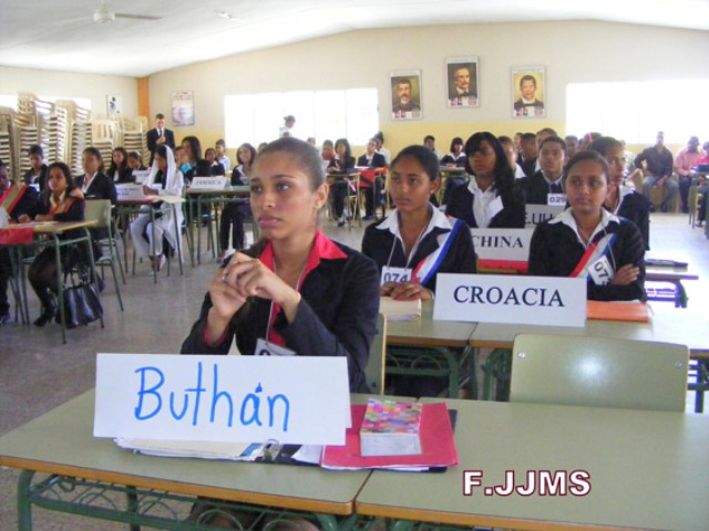 PRESENTAN PROGRAMA MODELO EDUCATIVO NACIONES UNIDAS