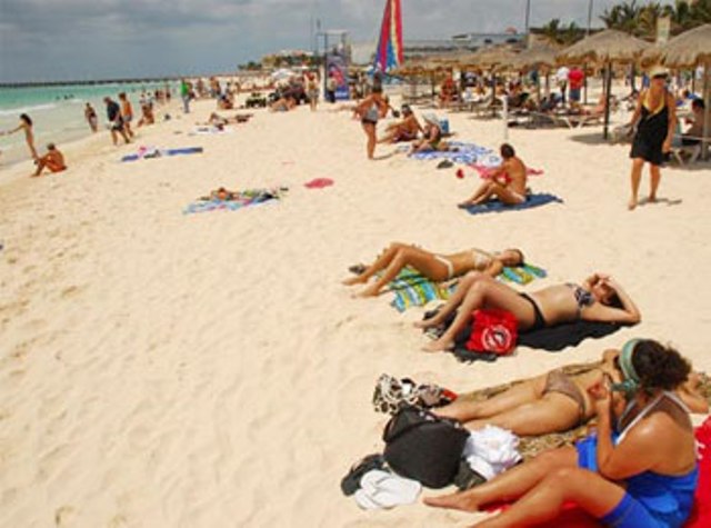 LLEGAN DOS MILLONES TURISTAS ÚLTIMOS CINCO MESES