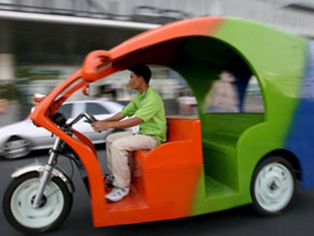 EL TRICICLO ELÉCTRICO, UN EXPERIMENTO FILIPINO PARA FRENAR LA CONTAMINACIÓN