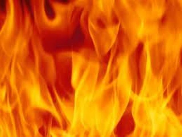 FUEGO PROVOCA ALARMA CLÍNICA MATERNO INFANTIL