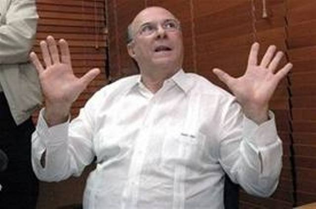 HIPÓLITO MEJIA  NO ACEPTARÁ USO RECURSOS GOBIERNO EN SU CONTRA