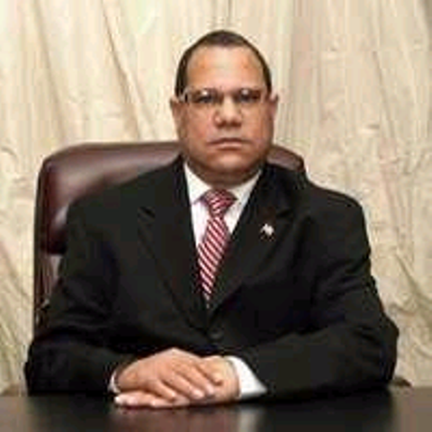AUTORIDADES CONSULARES DOMINICANAS RECONOCEN ESTUDIANTES MERITORIOS