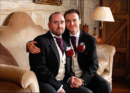 LEGALIZACIÓN MATRIMONIOS HOMOSEXUALES  GENERA RECHAZO EN NEW YORK
