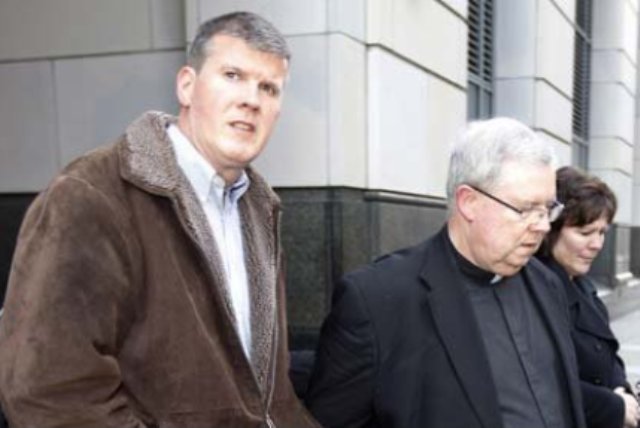 ACUSAN JERARCA IGLESIA CATÓLICA ENCUBRIR SACERDOTES ACUSADOS VIOLACIÓN MENORES