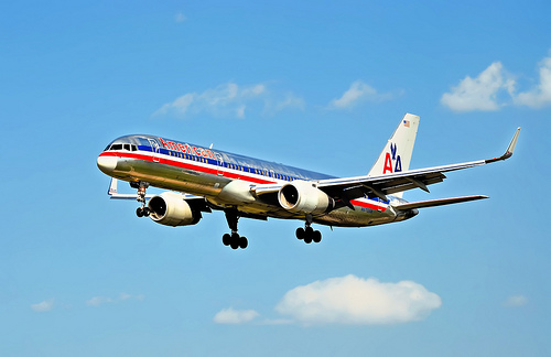 USUARIOS PIDEN REVISEN TARIFA BOLETOS AÉREOS COBRA AMERICAN AIRLINES RUTA MIAMI-PUERTO PLATA