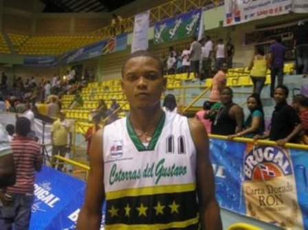  MELLIZOS DEL SUR, COTORRAS DEL GUSTAVO SOBRESALEN TORNEO BALONCESTO SUPERIOR PUERTO PLATA