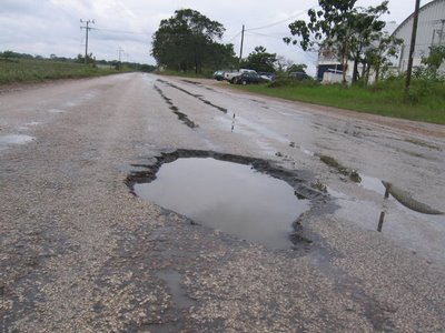 EX DIPUTADO REFORMISTA AFIRMA GOBIERNO ABANDONA COMUNIDAD LUPERÒN