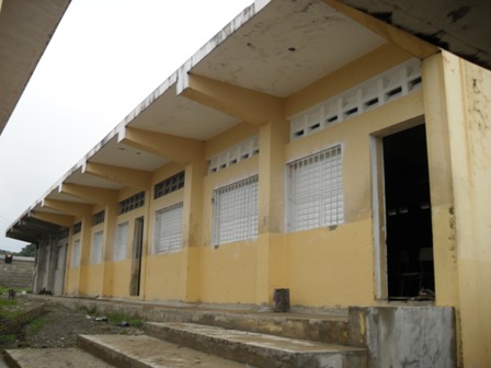 PARALIZAN CONSTRUCCIÓN ANEXO ESCUELA COMUNIDAD MAIMÓN