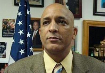ALCALDE DOMINICANO NIEGA COMETA ACTOS CORRUPCIÓN COMUNIDAD LAWRENCE