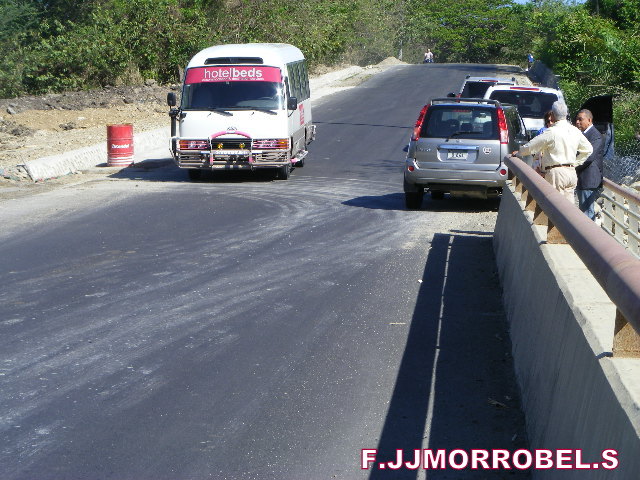 MINISTERIO OBRAS PÚBLICAS APERTURA PUENTES COMUNIDADES MUNICIPIOS LUPERÒN, VILLA ISABELA