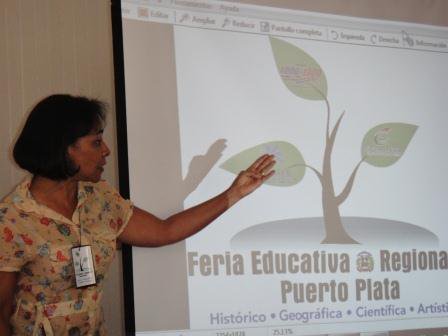 ÉXITO NORMA PRIMERA FERIA EDUCATIVA REGIONAL EN PUERTO PLATA