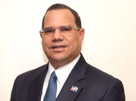 CÓNSUL DOMINICANO EN NEW YORK REASUME FUNCIONES