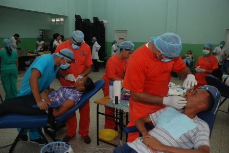ULTIMAN DETALLES CELEBRACIÓN TERCERA JORNADA ODONTOLÓGICA CURA-UASD