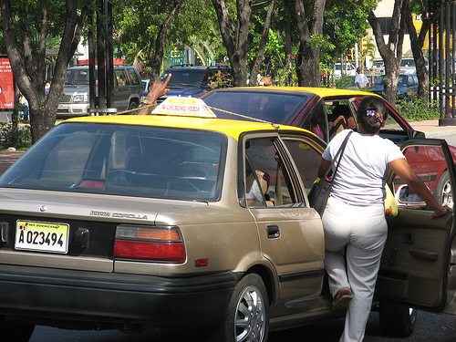 CHOFERES SINDICATOS TRANSPORTE PELEAN CONTROL RUTAS EN SANTIAGO