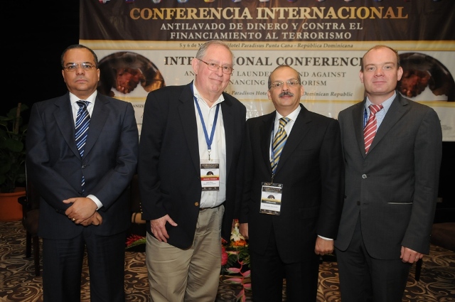CONFERENCIA ANTILAVADO REÚNE  PERSONALIDADES NACIONALES, INTERNACIONALES