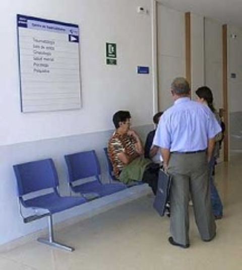 SOCIEDADES MÉDICAS ESPECIALIZADAS NIEGAN RECHACEN CENTROS ATENCIÓN PRIMARIA