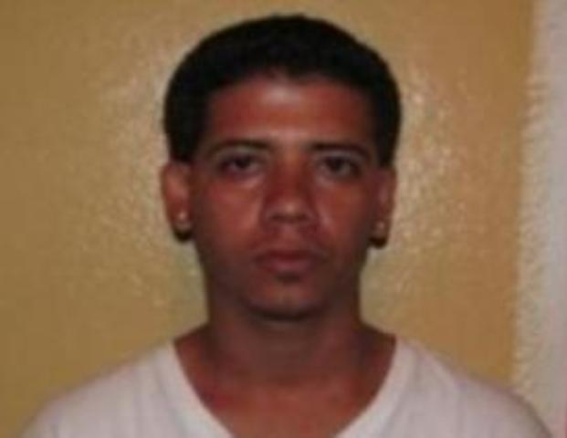 DETIENEN JOVEN TAMBORIL INTENTA VIAJAR CARGADO DROGAS NEW YORK