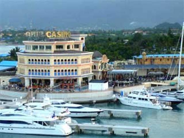 PROMOTORES TURISMO PUERTO RICO VISITAN OCEAN WORLD