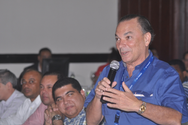 RAINIERI TEME VIOLENCIA POLÍTICA AFECTE LLEGADA TURISTAS