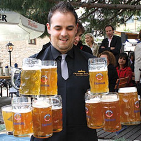 CELEBRARÁN FESTIVAL CERVEZA OKTOBERTFEST  EN OCEAN WORLD  