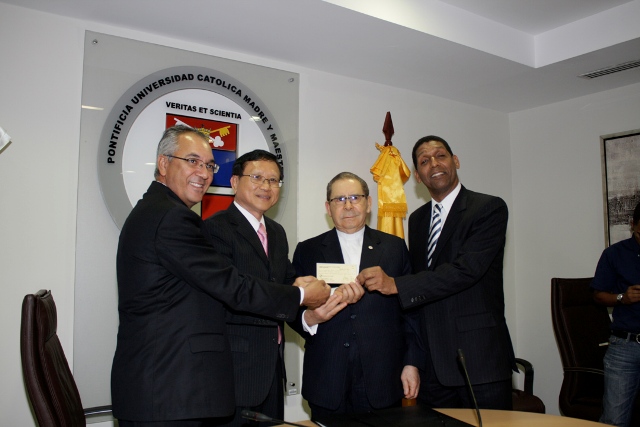 TAIWÁN DONA RECURSOS APOYO CULTURA EMPRESARIAL