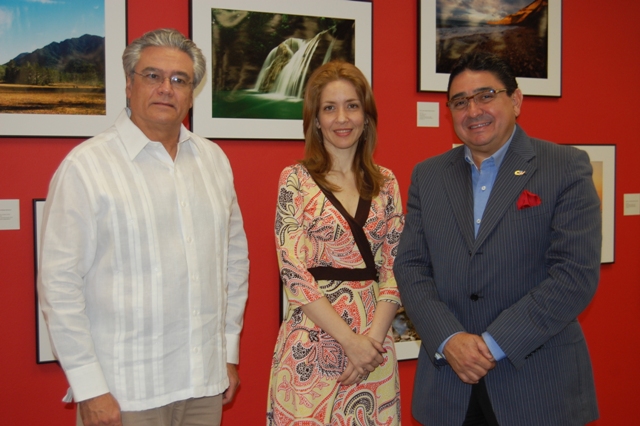 CTN, CENTRO LEÓN INAUGURAN EXPOSICIÓN FOTOGRÁFICA                           