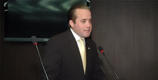 DIPUTADO PALIZA RECHAZA  APROBACIÓN PRESUPUESTO 2012