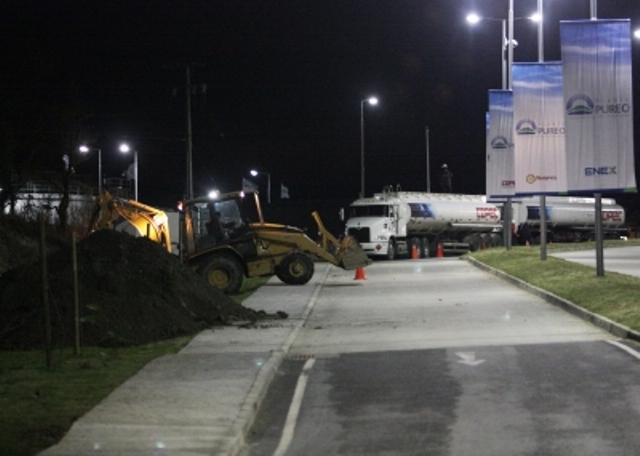 CONFIRMAN DERRAME DE 30 MIL LITROS DE PETRÓLEO DESDE PLANTA COPEC EN CALBUCO