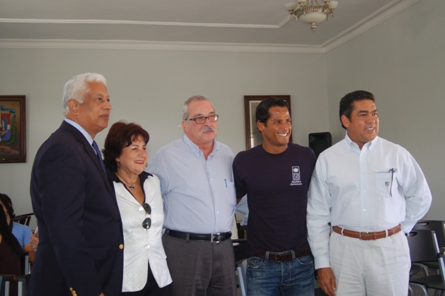 MARCOS DÍAZ CRUZARÁ NADO TRAMO SOSUA-PUERTO PLATA